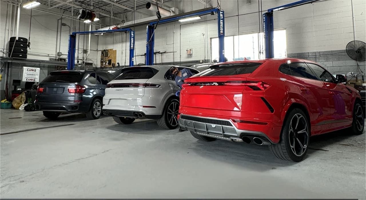 Lamborghini service example 2