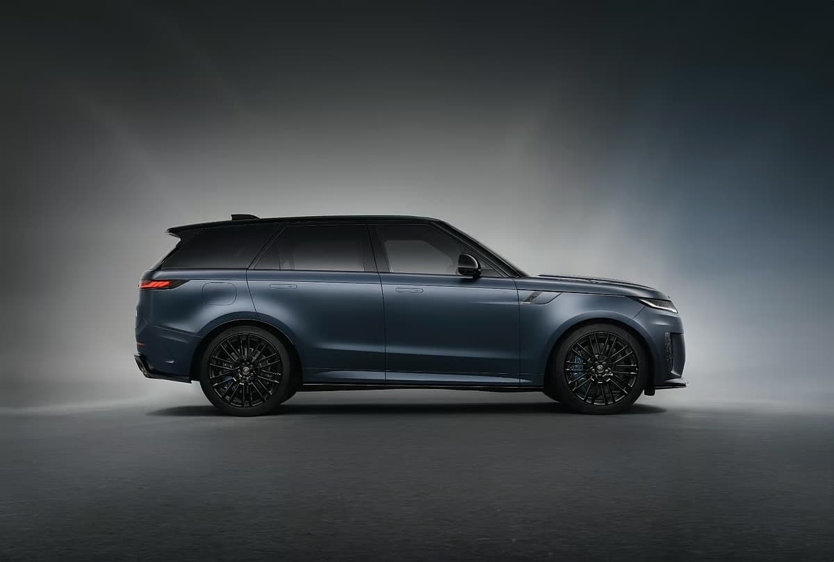Range Rover Sport model