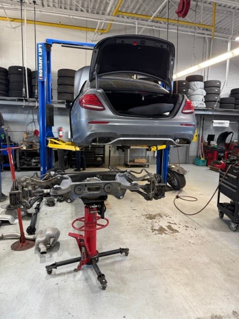 Mercedes-Benz service example 1
