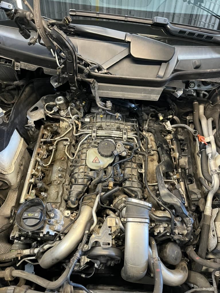 Mercedes-Benz service example 5